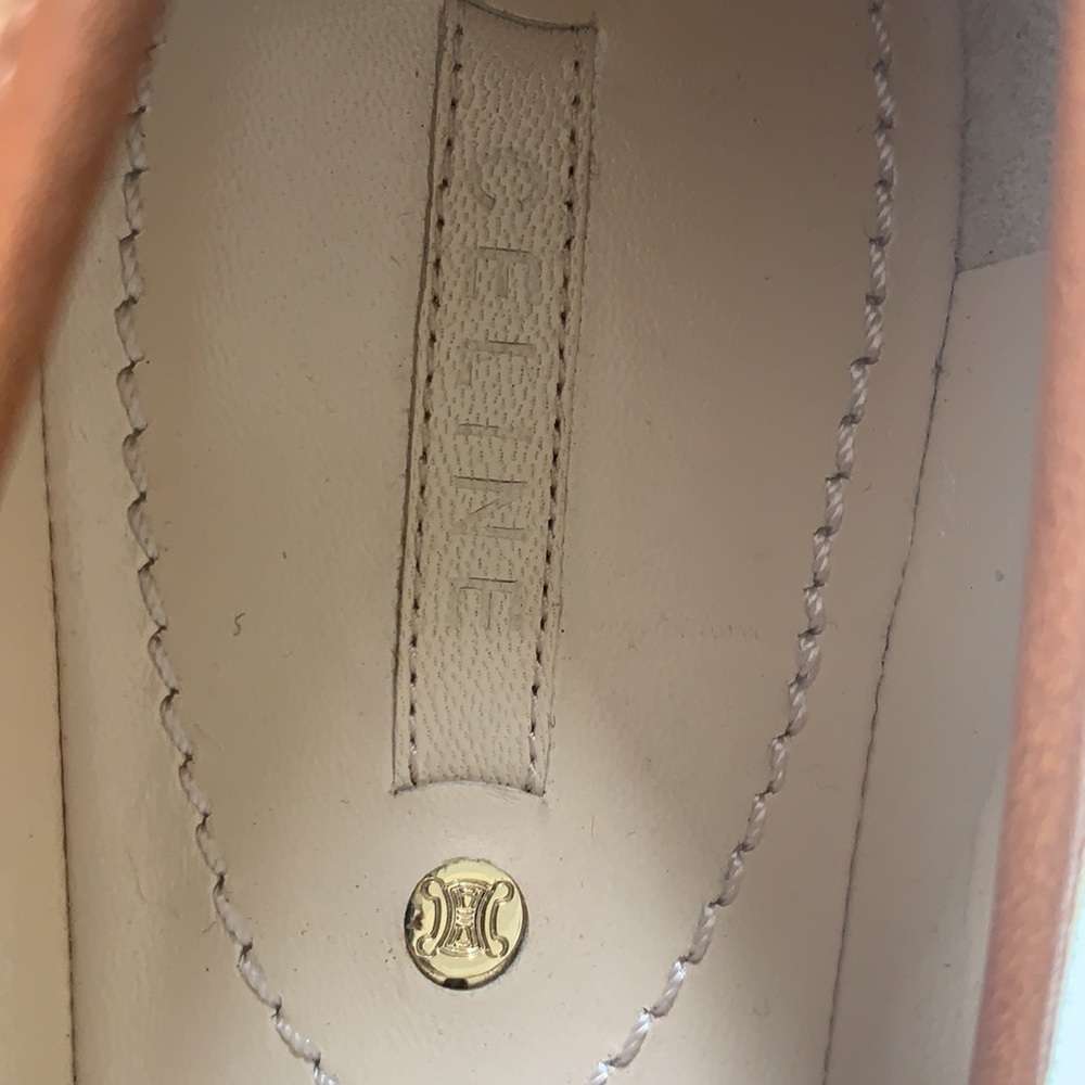 Celine Flats - Picture 3 of 3